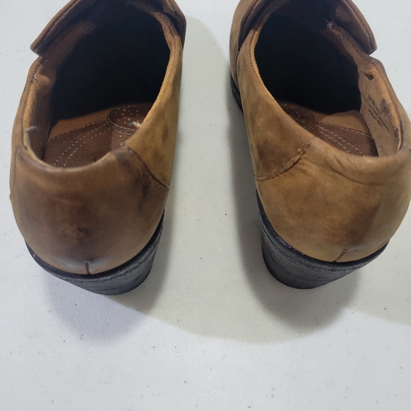 BOC Carla Leather Slip On Booties Boots Womens 8.5M Camel Brown Block Heel - Picture 4 of 6